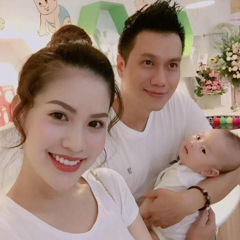 Sao Việt công khai ly hôn năm 2019: người “gương vỡ lại lành”, cặp đấu tố “ồn ào” - 4 Sao Việt công khai ly hôn năm 2019: người “gương vỡ lại lành”, cặp đấu tố “ồn ào” - 4
