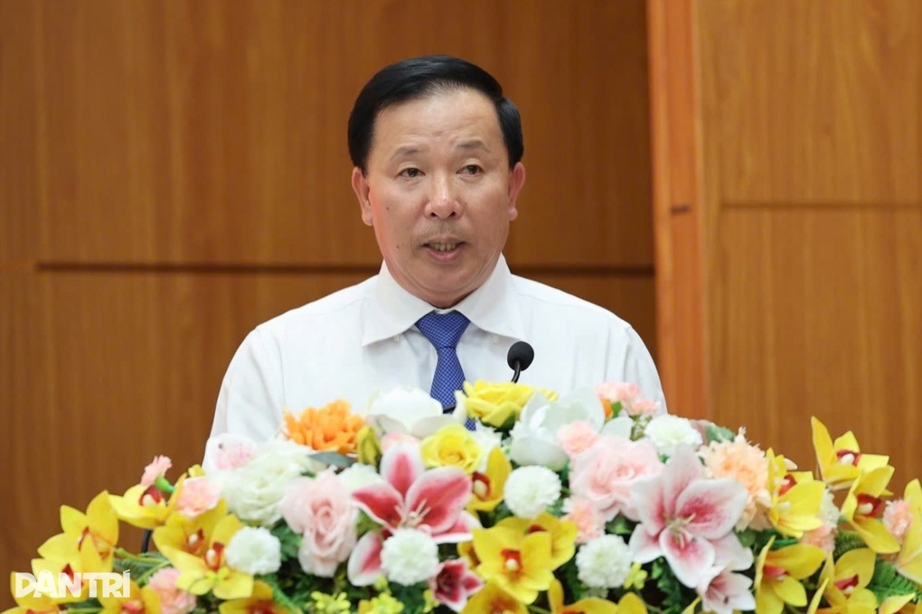 Ông Võ Tấn Đức tiếp tục làm Phó Bí thư sau khi thôi chức Chủ tịch Đồng Nai - 2 Ông Võ Tấn Đức tiếp tục làm Phó Bí thư sau khi thôi chức Chủ tịch Đồng Nai - 2