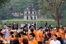 Hà Nội tạm dừng phố đi bộ vì dịch Covid-19 diễn biến phức tạp