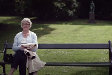 Quảng cáo “Do it for Mom!” xuất hiện trên truyền hình Đan Mạch năm 2015