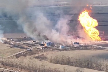 "Chuyển lửa" qua đất Nga, Ukraine đánh cược với bản sao chiến dịch Kursk