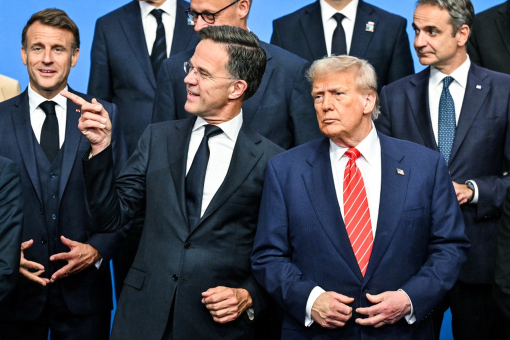 Tổng thống Trump dọa rút Mỹ khỏi NATO: Liên minh trên bờ vực tan rã - 1