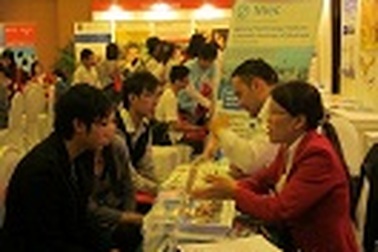 Nhiều suất học bổng 50% và 100% của trường NTEC (New Zealand) và Đại học Deakin (Úc)