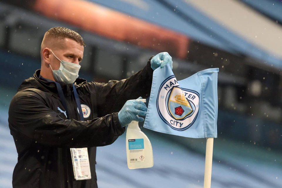 Những khoảnh khắc thất vọng của Arsenal trên sân Man City - 2 Những khoảnh khắc thất vọng của Arsenal trên sân Man City - 2