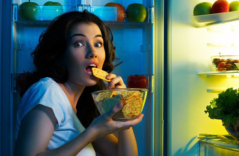 Những thói quen khi đi ngủ vô tình làm hại gan - 4