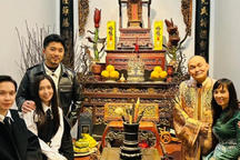 "Vua hài đất Bắc" Xuân Hinh hé lộ biệt phủ, bên vợ và các con