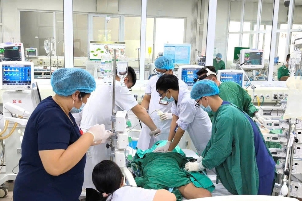 Liên tiếp ca nguy kịch, tử vong vì tiết canh: Cược mạng món ăn khoái khẩu - 5 Liên tiếp ca nguy kịch, tử vong vì tiết canh: Cược mạng món ăn khoái khẩu - 5
