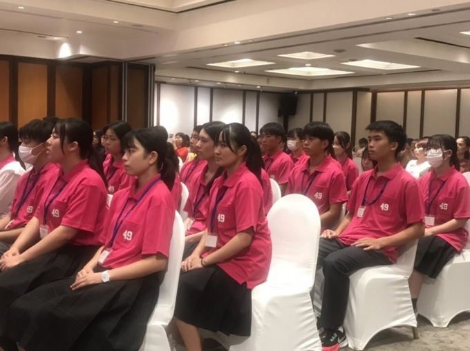41 học sinh của các trường đến từ Fukuoka tới thăm Hà Nội lần này
