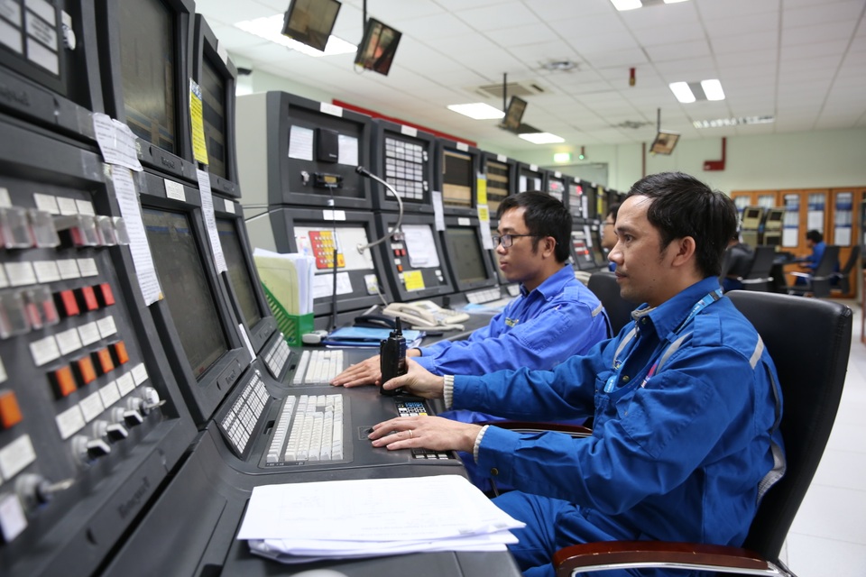 Bao giờ kinh doanh của Lọc dầu Dung Quất bắt đầu phục hồi? - 1 Bao giờ kinh doanh của Lọc dầu Dung Quất bắt đầu phục hồi? - 1