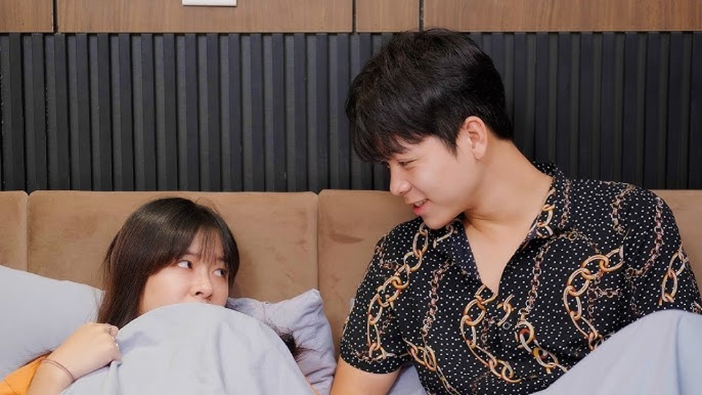 Tưởng có tình yêu đẹp, hóa ra tôi chỉ là phép thử chuyện ấy của bạn trai - 1 Tưởng có tình yêu đẹp, hóa ra tôi chỉ là phép thử chuyện ấy của bạn trai - 1