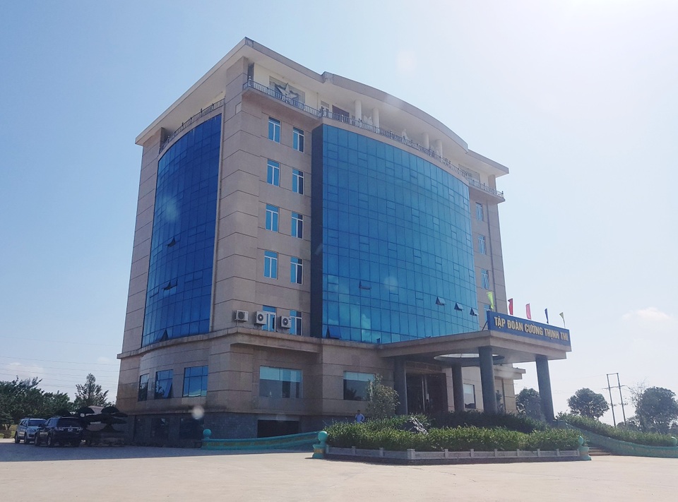 Ninh Bình: Ưu ái cho doanh nghiệp mượn của công… xây trụ sở công ty! - 3 Ninh Bình: Ưu ái cho doanh nghiệp mượn của công… xây trụ sở công ty! - 3