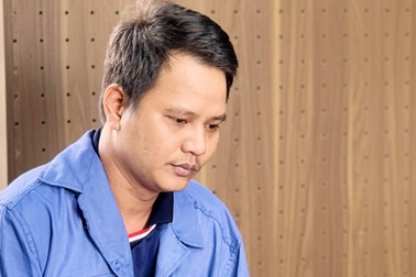 Người đàn ông giật vé số của bà lão 70 tuổi