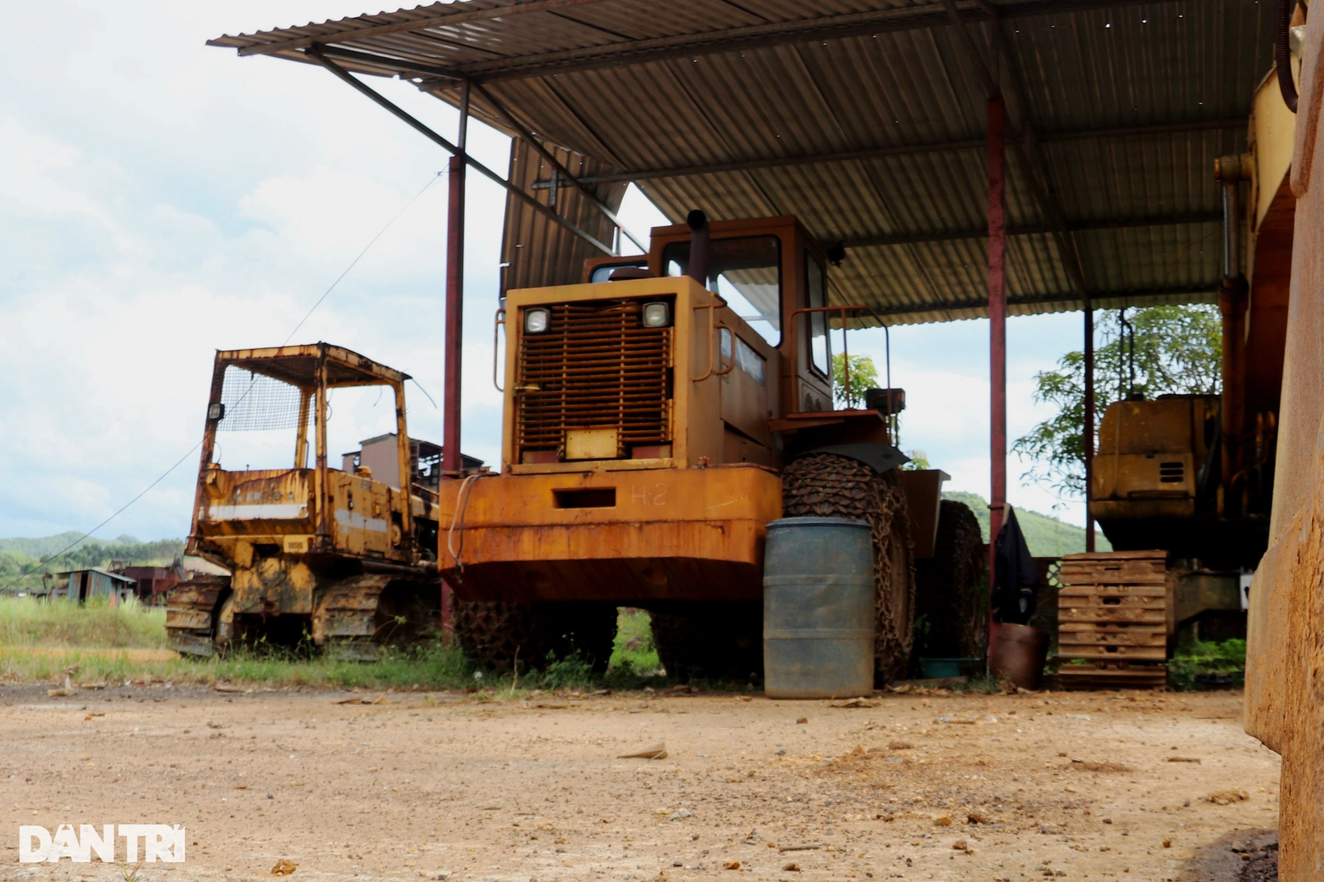 Nhà máy tuyển quặng sắt gần 160 tỷ đồng ở Hà Tĩnh thành bãi phế thải - 6 Nhà máy tuyển quặng sắt gần 160 tỷ đồng ở Hà Tĩnh thành bãi phế thải - 6