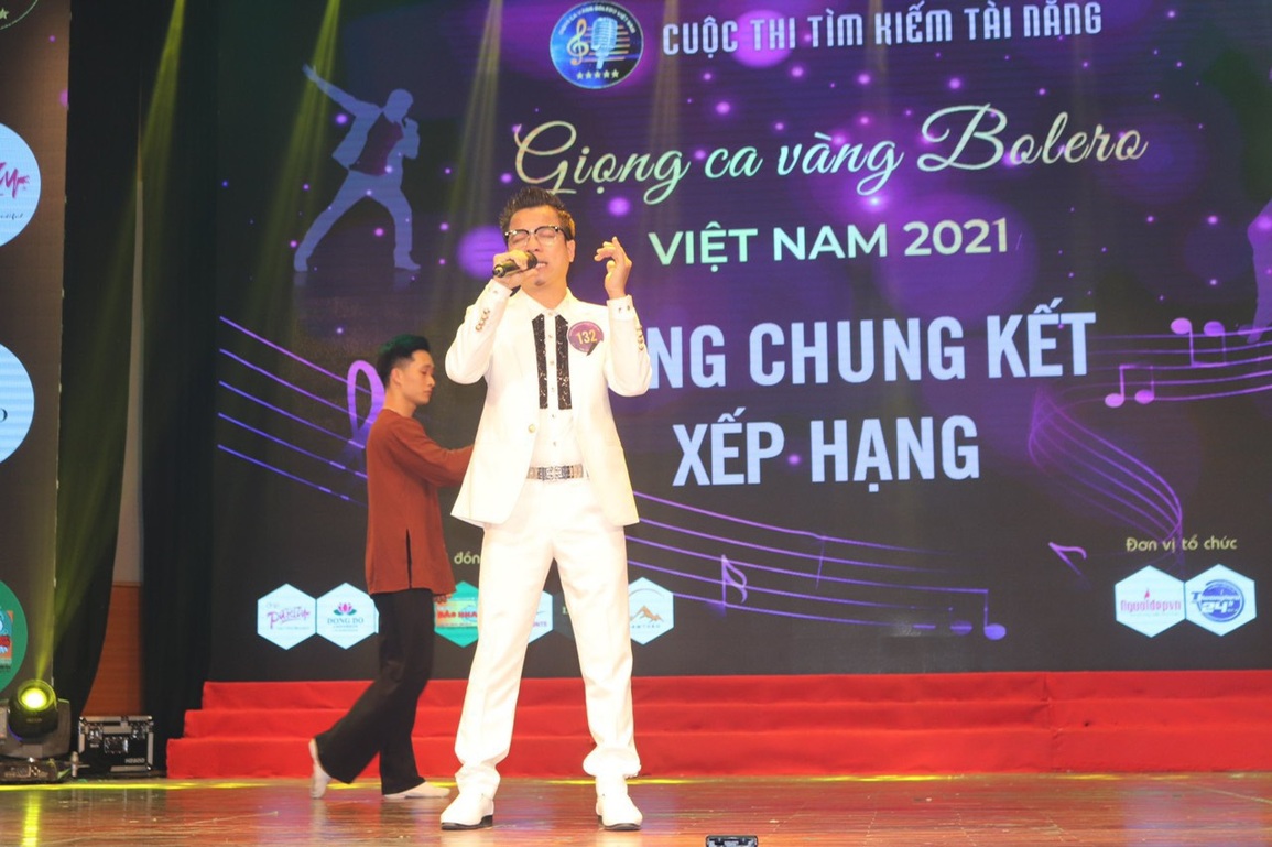 Nguyễn Anh Toàn đạt Quán quân Giọng ca vàng Bolero Việt Nam 2021 - 2 Nguyễn Anh Toàn đạt Quán quân Giọng ca vàng Bolero Việt Nam 2021 - 2