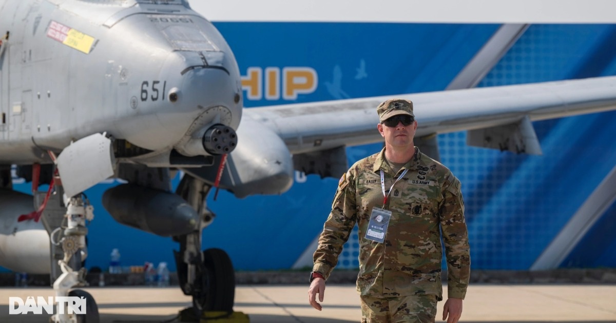 View - Dàn khí tài hiện đại của Mỹ, Nga và các nước mang đến Triển lãm Quốc phòng | Báo Dân trí