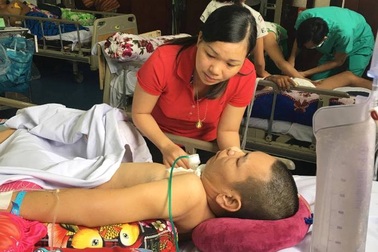 Số phận nghiệt ngã của cô giáo trẻ dạy Văn