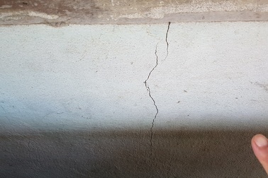 Hơn 50 hộ dân bị nứt nhà nghi do thủy điện nổ mìn gây ảnh hưởng