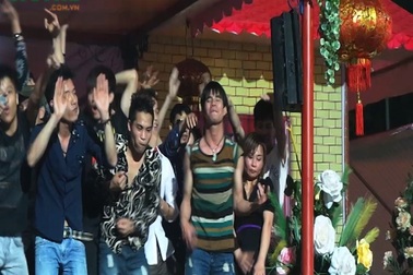 Lãnh đạo tỉnh Phú Thọ trả lời về vụ nhảy lắc "bốc lửa" tại khu di tích Đền Hùng