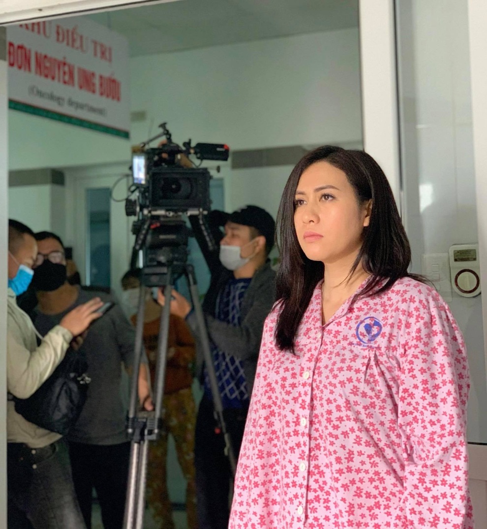 Thân thế ngoài đời của Trâm tiểu tam trong phim Hãy nói lời yêu - 8 Thân thế ngoài đời của Trâm tiểu tam trong phim Hãy nói lời yêu - 8