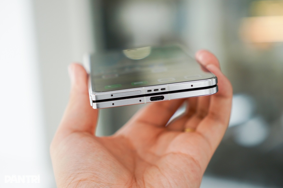 Đánh giá OPPO Find N5: Điện thoại màn hình gập mỏng nhất thế giới - 9 Đánh giá OPPO Find N5: Điện thoại màn hình gập mỏng nhất thế giới - 9
