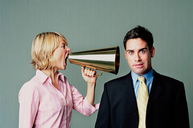 Sống bên một người vô tâm