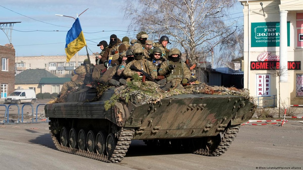 Cựu tướng Mỹ dự đoán thời điểm Ukraine có thể giành lại Crimea - 1 Cựu tướng Mỹ dự đoán thời điểm Ukraine có thể giành lại Crimea - 1