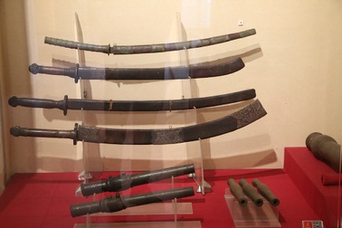 Chiêm ngưỡng dàn vũ khí độc đáo của người Việt cổ