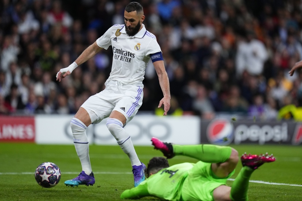 Benzema ghi bàn, Real Madrid đánh bại Chelsea tại Bernabeu - 4 Benzema ghi bàn, Real Madrid đánh bại Chelsea tại Bernabeu - 4