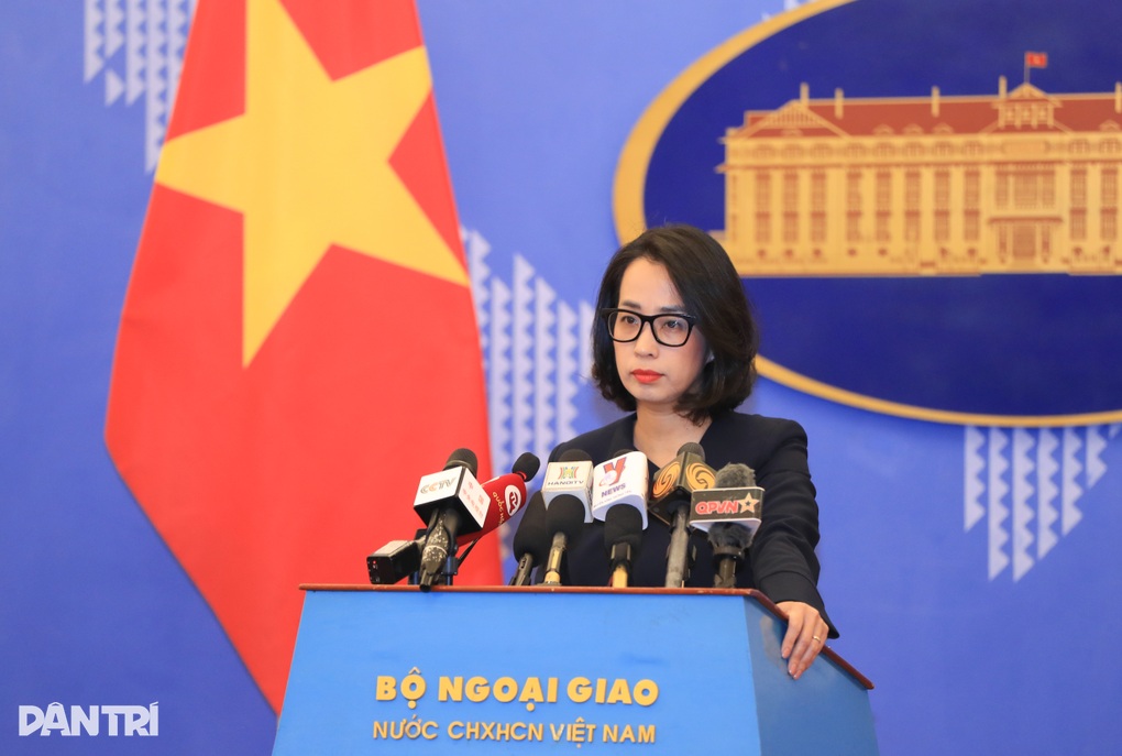 Bác thông tin công dân Anh đến Việt Nam có thể bị thu hộ chiếu - 1 Bác thông tin công dân Anh đến Việt Nam có thể bị thu hộ chiếu - 1