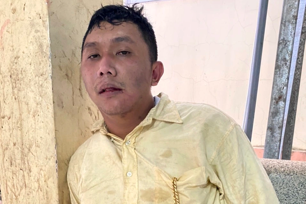 Đi giật dây chuyền không biết đường thoát thân, bị dân tóm gọn - 1 Đi giật dây chuyền không biết đường thoát thân, bị dân tóm gọn - 1