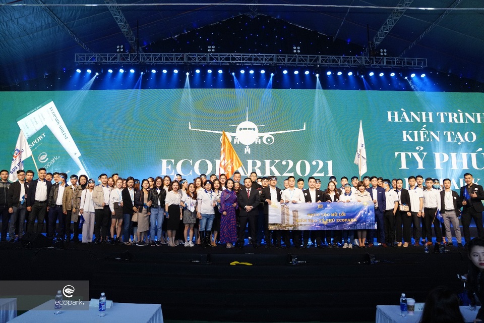 BĐS Phúc Lộc - Đơn vị phân phối xuất sắc các dự án bất động sản Ecopark 2020 - 2 BĐS Phúc Lộc - Đơn vị phân phối xuất sắc các dự án bất động sản Ecopark 2020 - 2