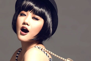 Văn Mai Hương khuấy động không khí Giáng sinh tại Maison Sens