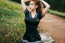 Hình ảnh quyến rũ của nữ sinh 9X có vòng eo 58cm