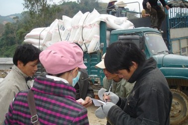 Khẩn trương kiểm tra việc xuất khẩu qua biên giới