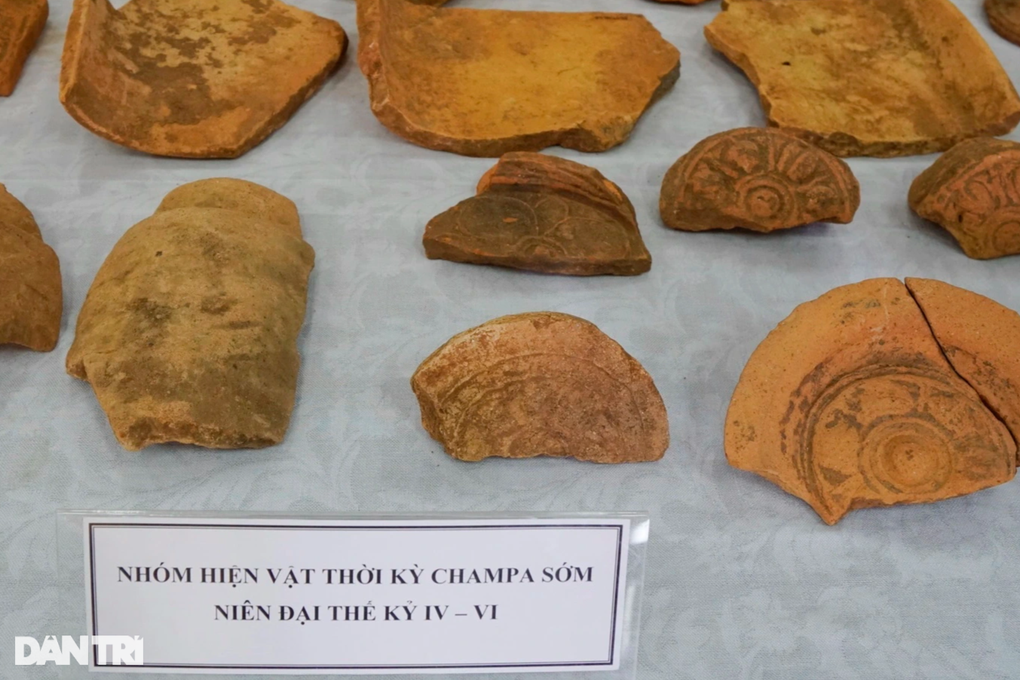 Khai quật phế tích cổ hơn 1.500 năm của người Chăm ở Bình Định - 2 Khai quật phế tích cổ hơn 1.500 năm của người Chăm ở Bình Định - 2