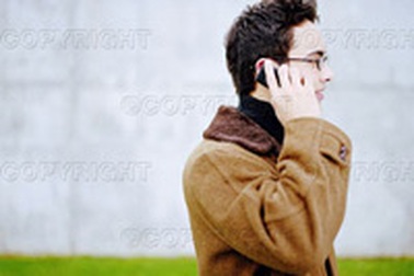 Thiết bị di động giúp người dùng nói dối dễ dàng