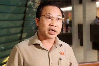 Chặn xe dâu đòi nợ: "Dấu hiệu của hành vi cưỡng đoạt tài sản"