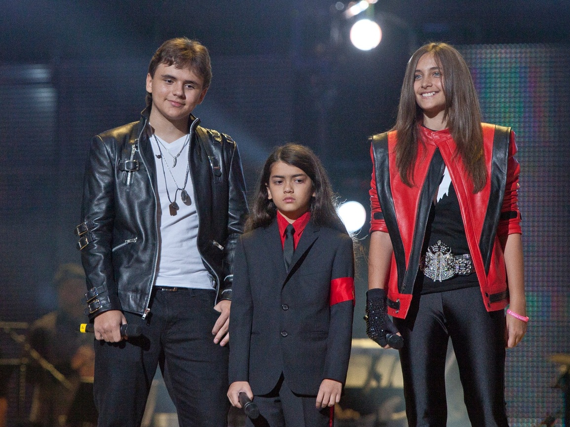 Paris Jackson đi tour với công ty từng bị kiện vì hại chết Michael Jackson - 5 Paris Jackson đi tour với công ty từng bị kiện vì hại chết Michael Jackson - 5