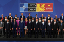 Bước ngoặt lịch sử của NATO: "Chất xúc tác" cho trật tự thế giới mới?