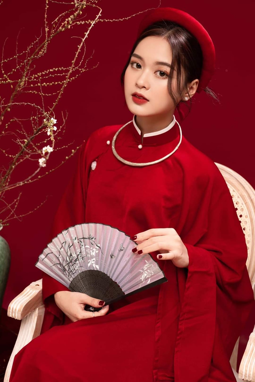 Nữ sinh xinh đẹp nhận làm chị nuôi của trẻ em vùng cao - 5 Nữ sinh xinh đẹp nhận làm chị nuôi của trẻ em vùng cao - 5