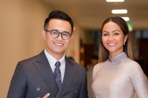 MC Đức Bảo bênh vực Hoa hậu H’Hen Niê khi bị “ném đá” từ thiện keo kiệt