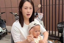 Cô gái liệt nửa người yêu nhầm bác sĩ "rởm" bị mất trắng hơn 10 tỷ đồng