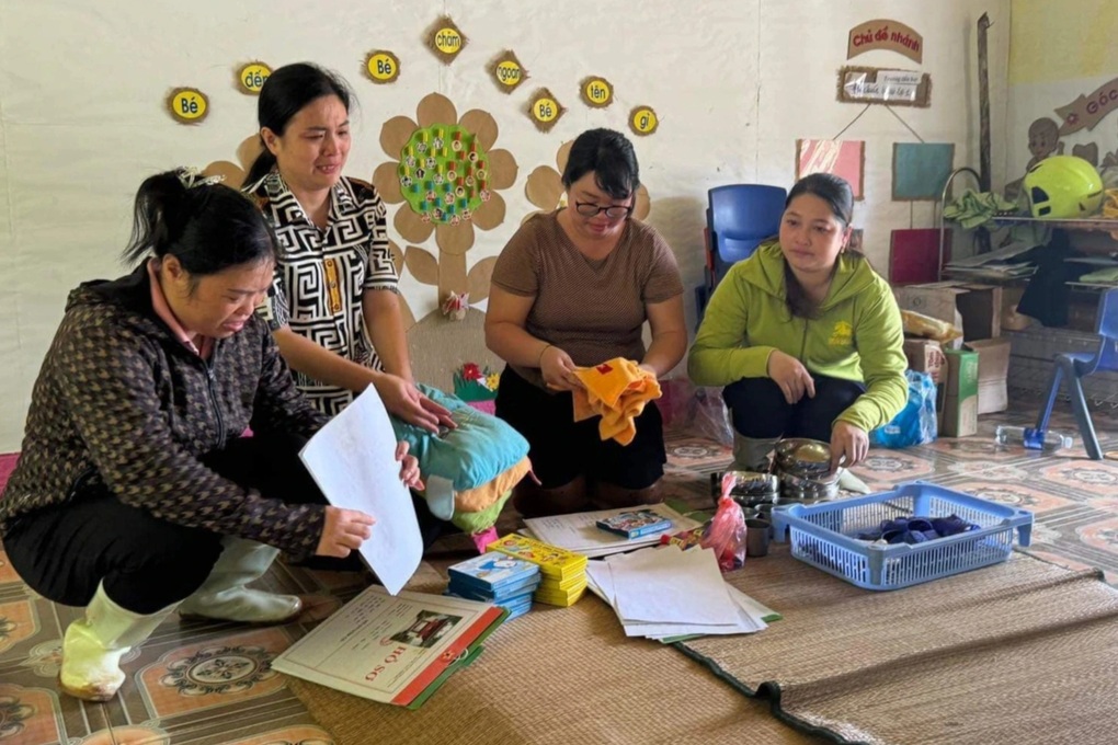 Lào Cai: Lớp mầm non 18 học sinh thì 7 em tử vong vì lũ quét, có em 2 tuổi - 1 Lào Cai: Lớp mầm non 18 học sinh thì 7 em tử vong vì lũ quét, có em 2 tuổi - 1