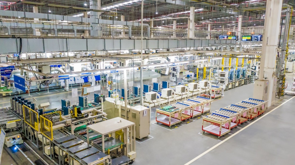 Doanh nghiệp ngoại tận dụng lợi thế sản xuất tại Việt Nam - 1 Doanh nghiệp ngoại tận dụng lợi thế sản xuất tại Việt Nam - 1