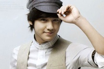 Trò chuyện với “hotboy” Kim Bum