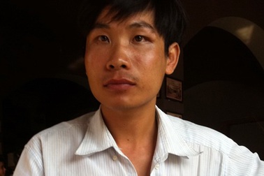 Thuê xe tải… trộm cột điện