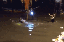 Hỗn chiến tại điểm thả cá phóng sinh, phật tử không giữ được bình tĩnh