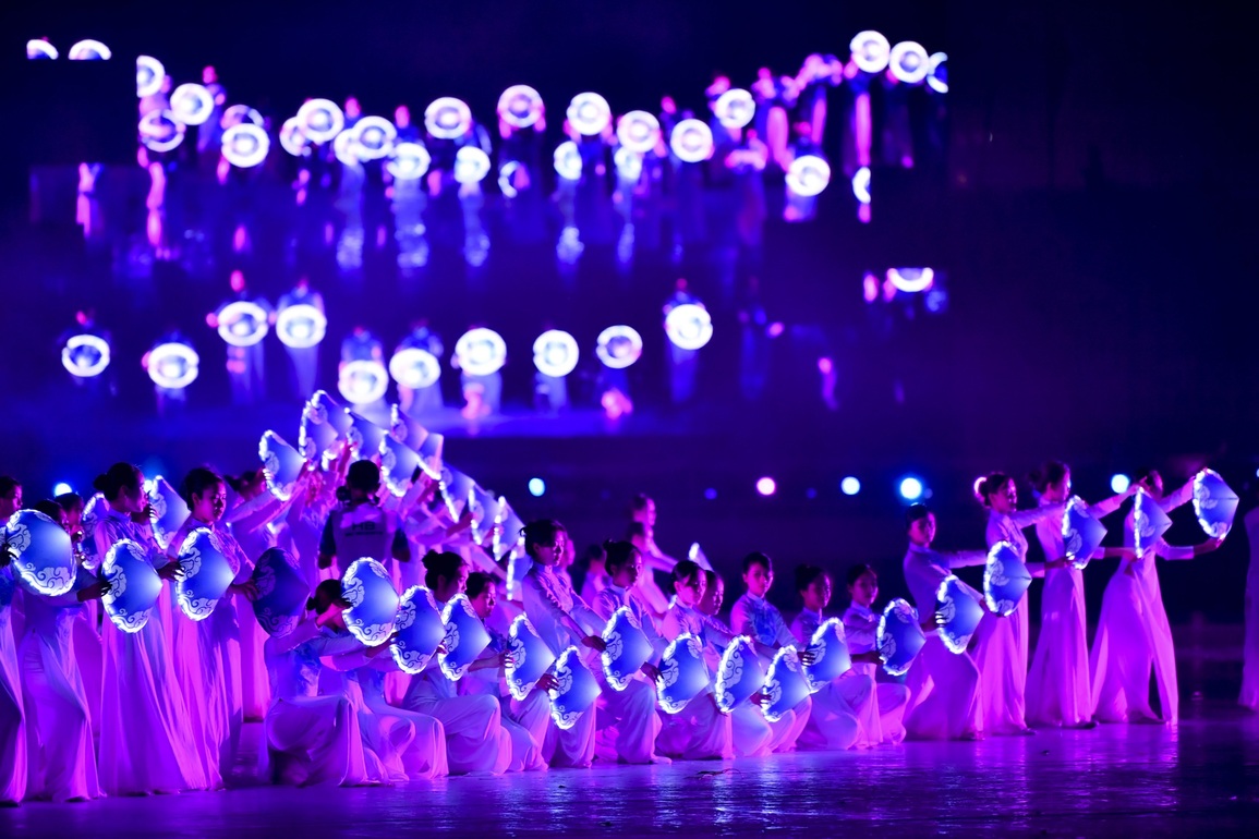 NSƯT Thanh Hiền hé lộ Lễ bế mạc SEA Games 31 sẽ bùng nổ về âm nhạc - 1 NSƯT Thanh Hiền hé lộ Lễ bế mạc SEA Games 31 sẽ bùng nổ về âm nhạc - 1