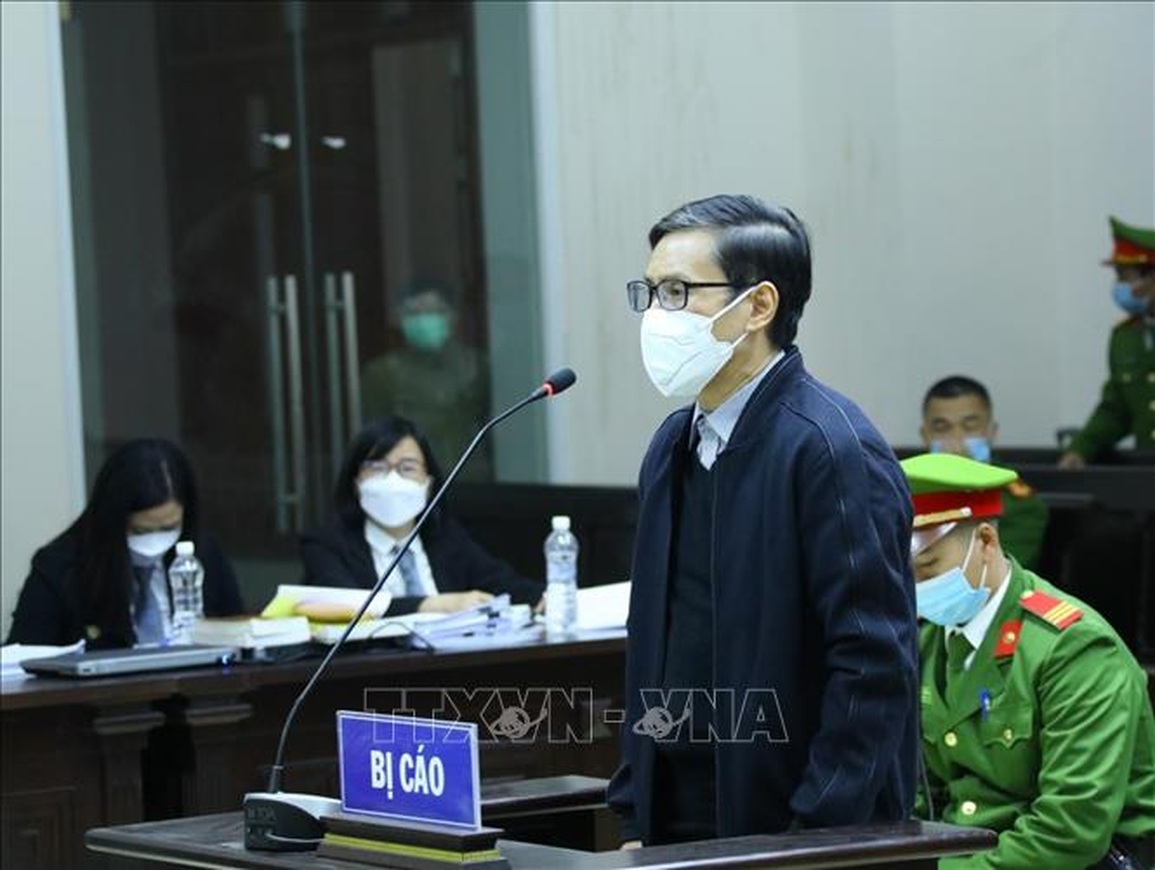 Bí ẩn nội dung 3 cuộc gọi của cựu Chủ tịch Hà Nội Nguyễn Đức Chung - 2 Bí ẩn nội dung 3 cuộc gọi của cựu Chủ tịch Hà Nội Nguyễn Đức Chung - 2