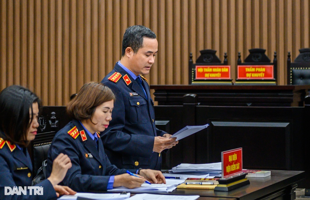 Siêu lừa thực hiện 26 phi vụ lừa đảo, chiếm đoạt hơn 430 tỷ đồng - 3 Siêu lừa thực hiện 26 phi vụ lừa đảo, chiếm đoạt hơn 430 tỷ đồng - 3
